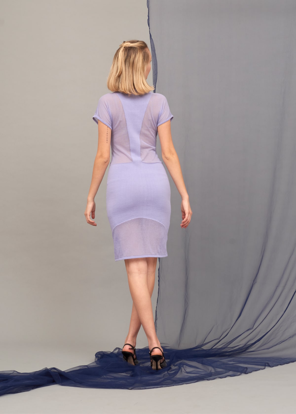 Dress Valedictory - Image 2